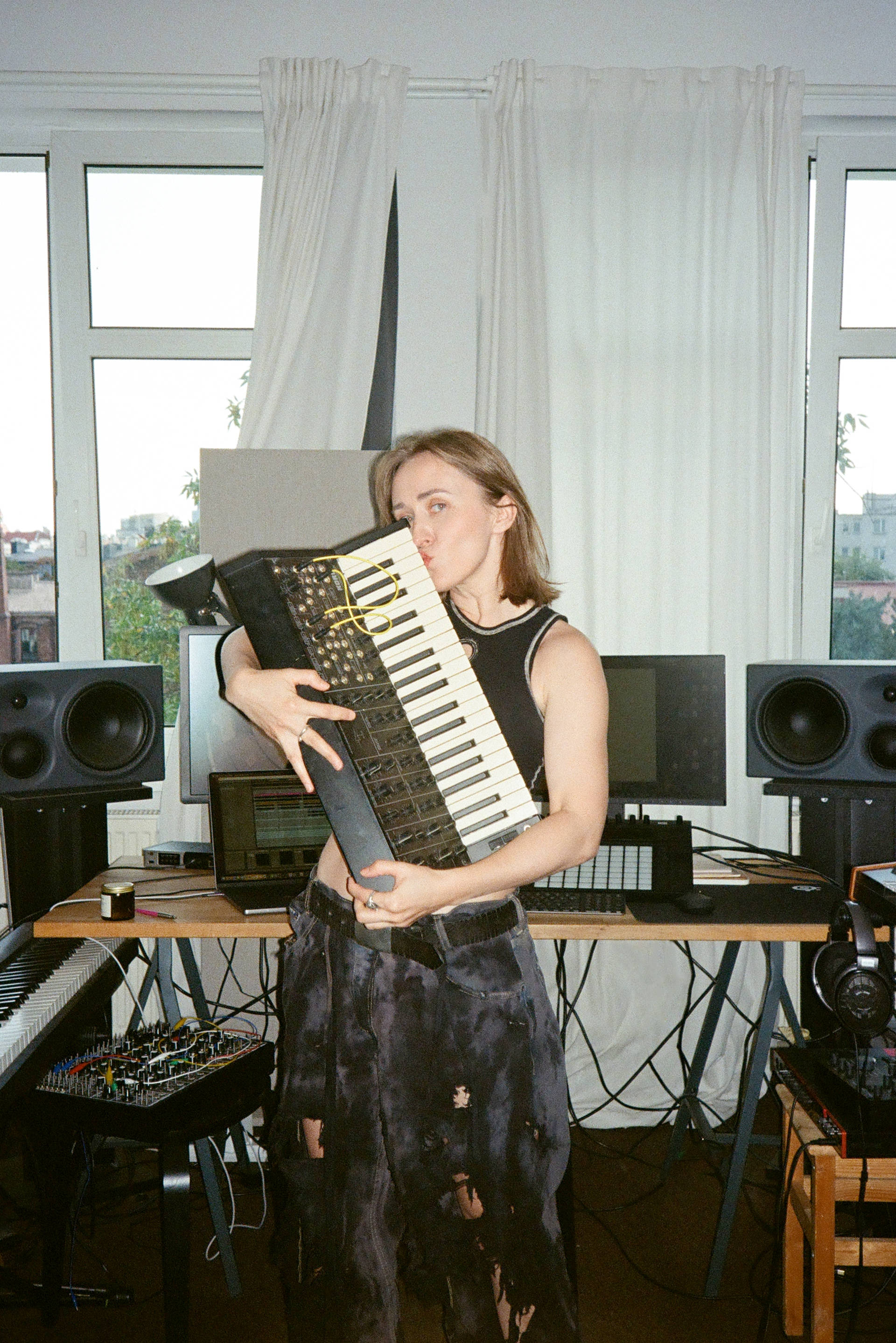 Photo of VOLA Default kissing an instrument